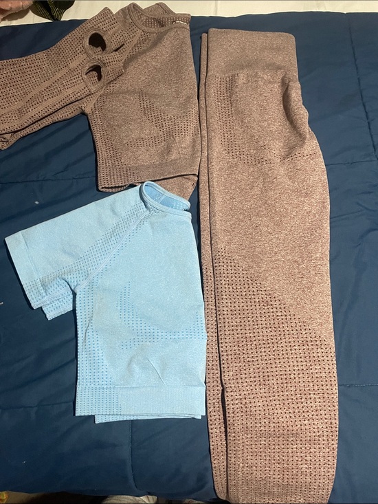 Other - Seamless Sculpting Active Set - Dusty Rose & Sky Blue